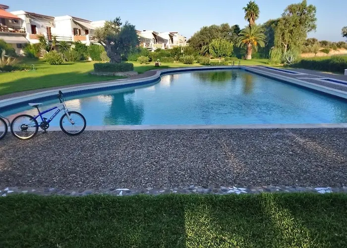 Villa Architect Designed House With Pool And Private *